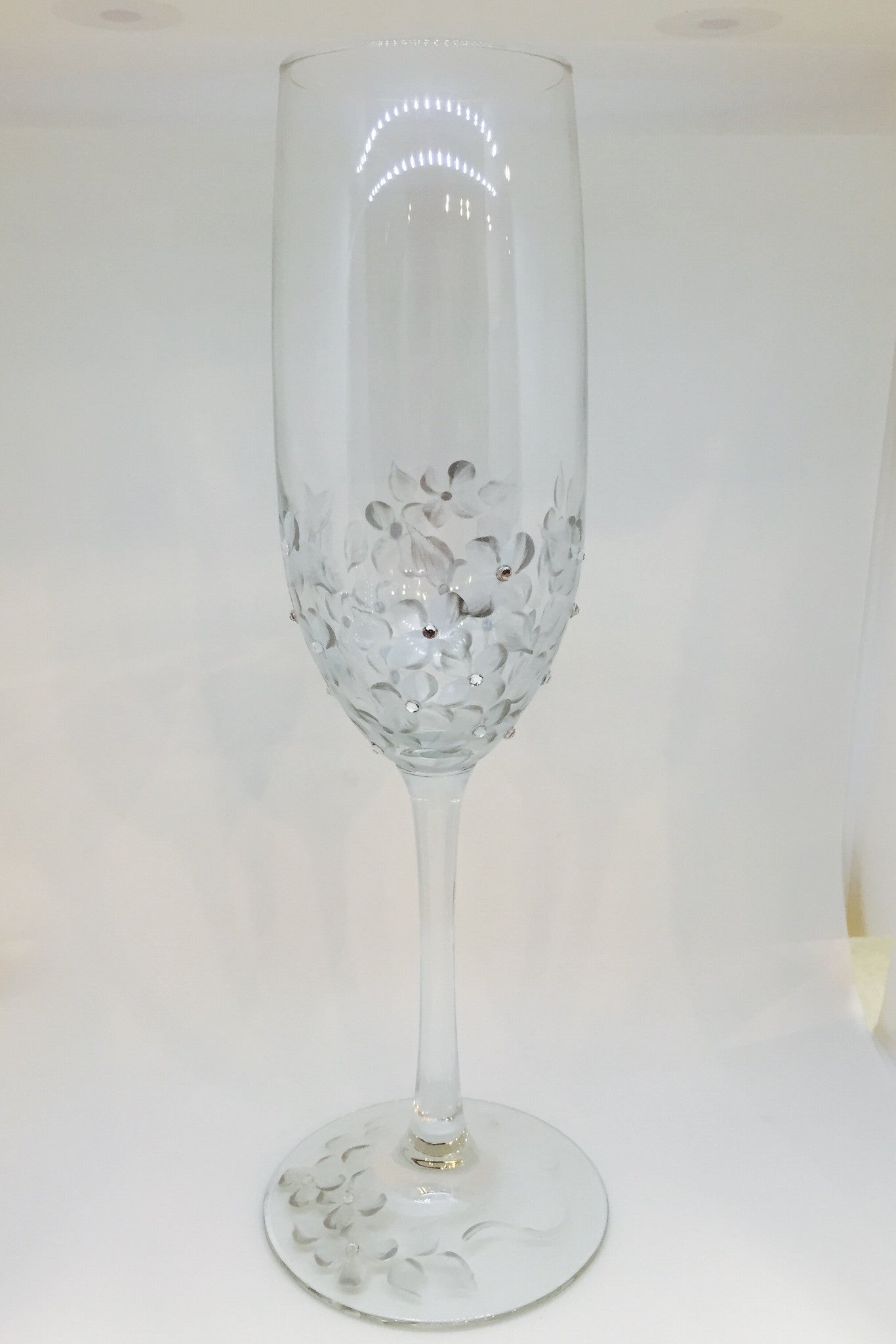 Champagne Flute-White Hydrangea w/ Crystals