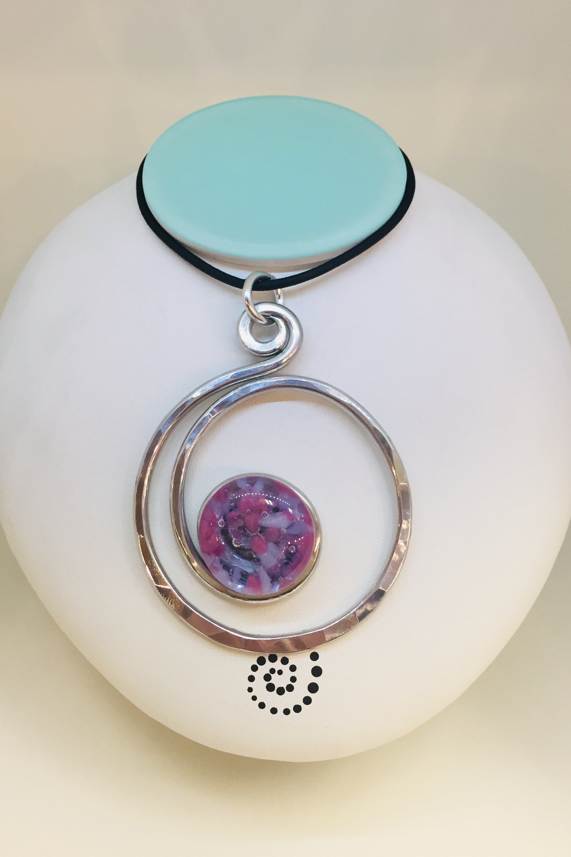 Open Curly Q Necklace with Pink/Periwinkle Stone